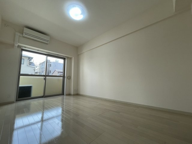 ヴィラージュ藍染の洋室|※掲載写真は別のお部屋の写真です