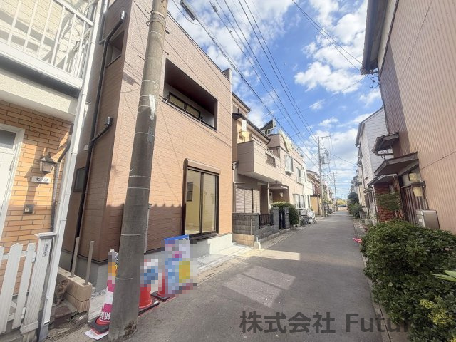 三郷市高州1丁目　新築戸建　全1棟の前面道路含む現地写真|前面道路含む現地写真です。