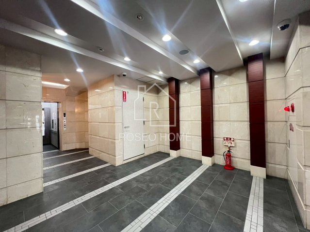 グレンパーク内本町のロビー