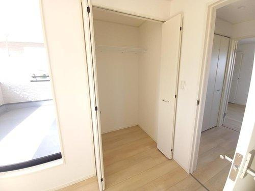 11/25価格変更　【好間町中好間第3／1号棟】　●新生活応援キャンペーン実施中●　見学予約受付中の収納|同施工　■□■収納スペースの写真です■□■　十分な広さがあるので収納には困りませんね♪