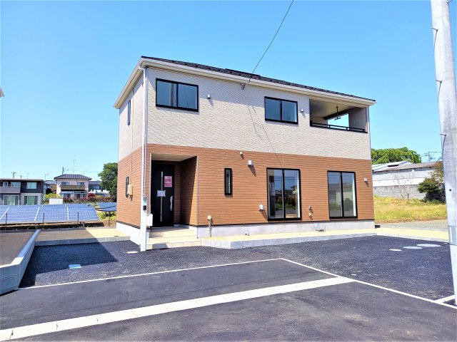 11/25価格変更　【好間町中好間第3／1号棟】　●新生活応援キャンペーン実施中●　見学予約受付中の外観|◆同施工写真です◆
休日は家族みんなで夢のマイホーム探しに出かけてみませんか！（＾＾）♪
お問い合わせは不動産プラスまで☆

