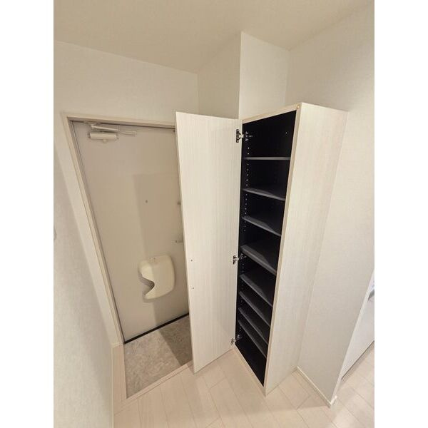 ハーモニーテラス神前Ⅱ　名古屋市賃貸　仲介手数料無料の玄関