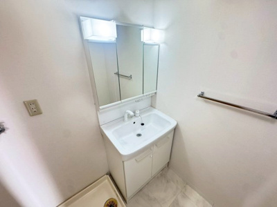 【独立洗面台】 | パインコート江坂Ⅰ