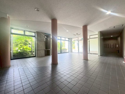 【ロビー】 | パインコート江坂Ⅰ