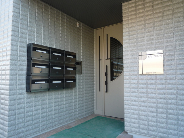 メゾン　エスポワールのエントランス|★オートロック付きエントランス★