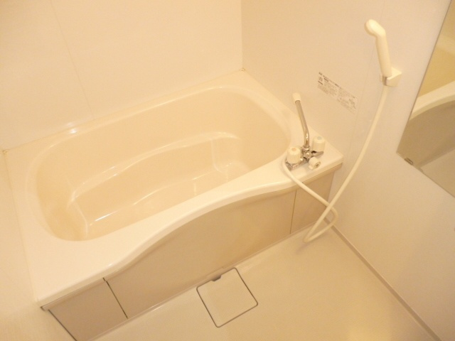 Ohana　Hare　Bの浴室|別号室の参考写真です。