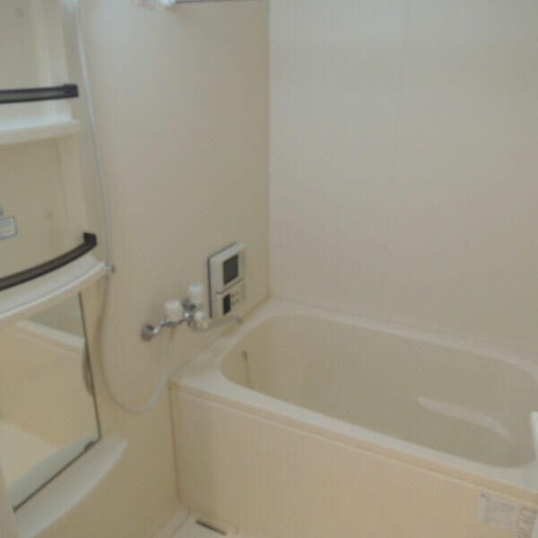 ＺＣＯ並木ビル２ＮＤの浴室