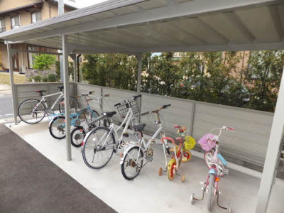 【その他共用部分】 | コン・アモーレ夢咲 | 駐輪場