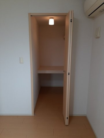 ドウトウ　Ⅱの収納