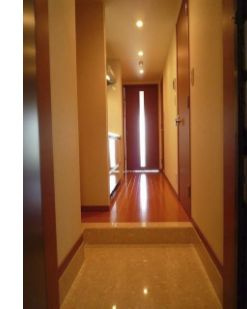 【玄関】 | 日神デュオステージ浅草三筋 | 明るい玄関です