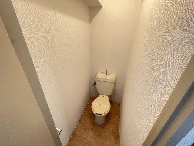 メゾンドール日本橋のトイレ