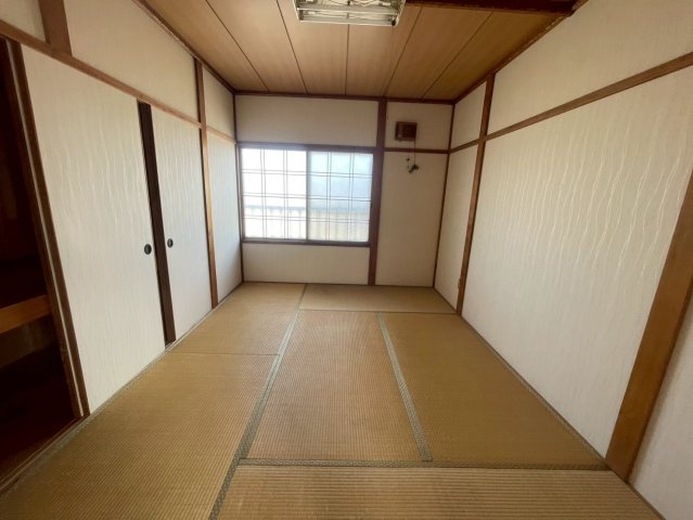 春採7丁目　売店舗の和室