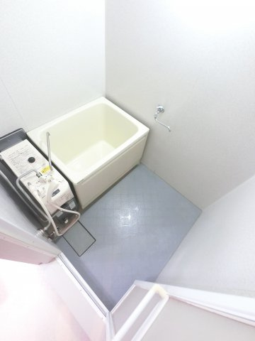 【浴室】