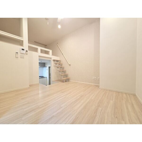 シエルマール柳ヶ枝町　名古屋市賃貸　仲介手数料無料の居間・リビング