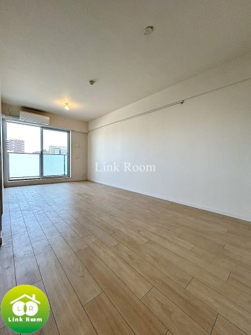 フェールメゾン西大島の居間・リビング