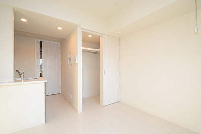 【寝室】 | ステージファースト亀戸 | ※カラータイプ異なります