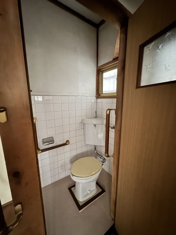 枚方市招提南町３丁目のトイレ