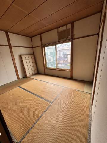 枚方市招提南町３丁目の和室|２階南側和室