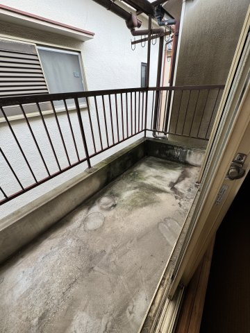 枚方市招提南町３丁目のバルコニー|北側バルコニー