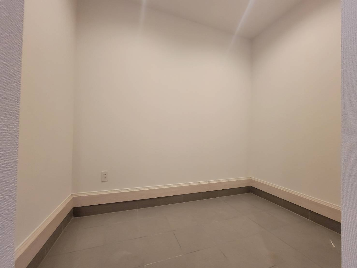 【GRAFARE 】　雀の宮４期　限定1邸の玄関|○シューズインクローク○
広い土間スペースには、ベビーカーや外遊び道具などもスッキリ収納できます♪
※2026年1月撮影