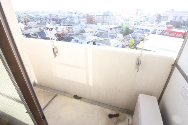 ステュディオのバルコニー