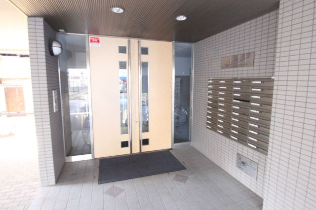 ステュディオのエントランス