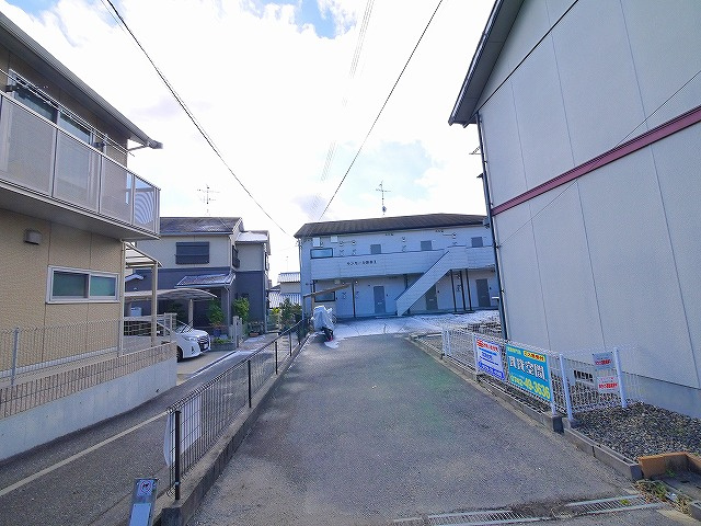 サンモール野神Ⅱの駐車場