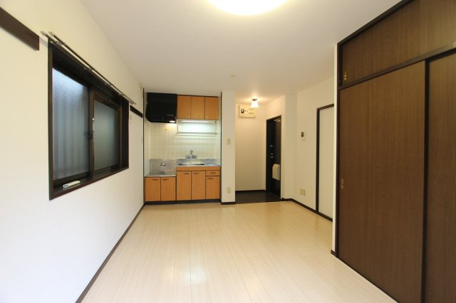 シェルコート則武の居間・リビング