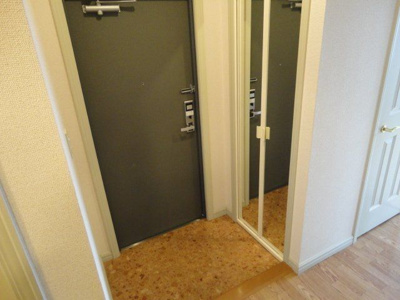 【玄関】 | サンミラドールＣ