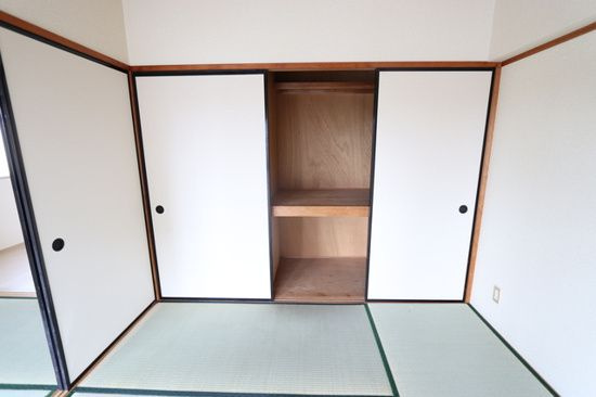 グリーンハイツ和の収納|専用の収納スペースです