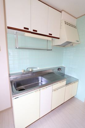 グリーンハイツ和のキッチン|キッチンでお料理をお楽しみください