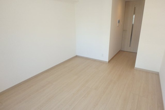 【洋室】 | ルーブル武蔵小杉伍番館 | 他のお部屋の参考写真です。