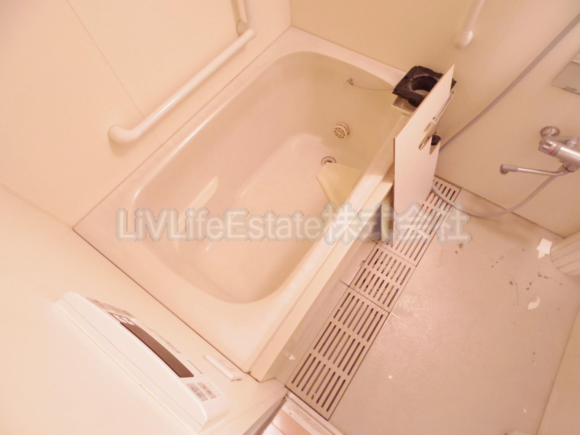 グランドール一橋学園Ⅰの浴室