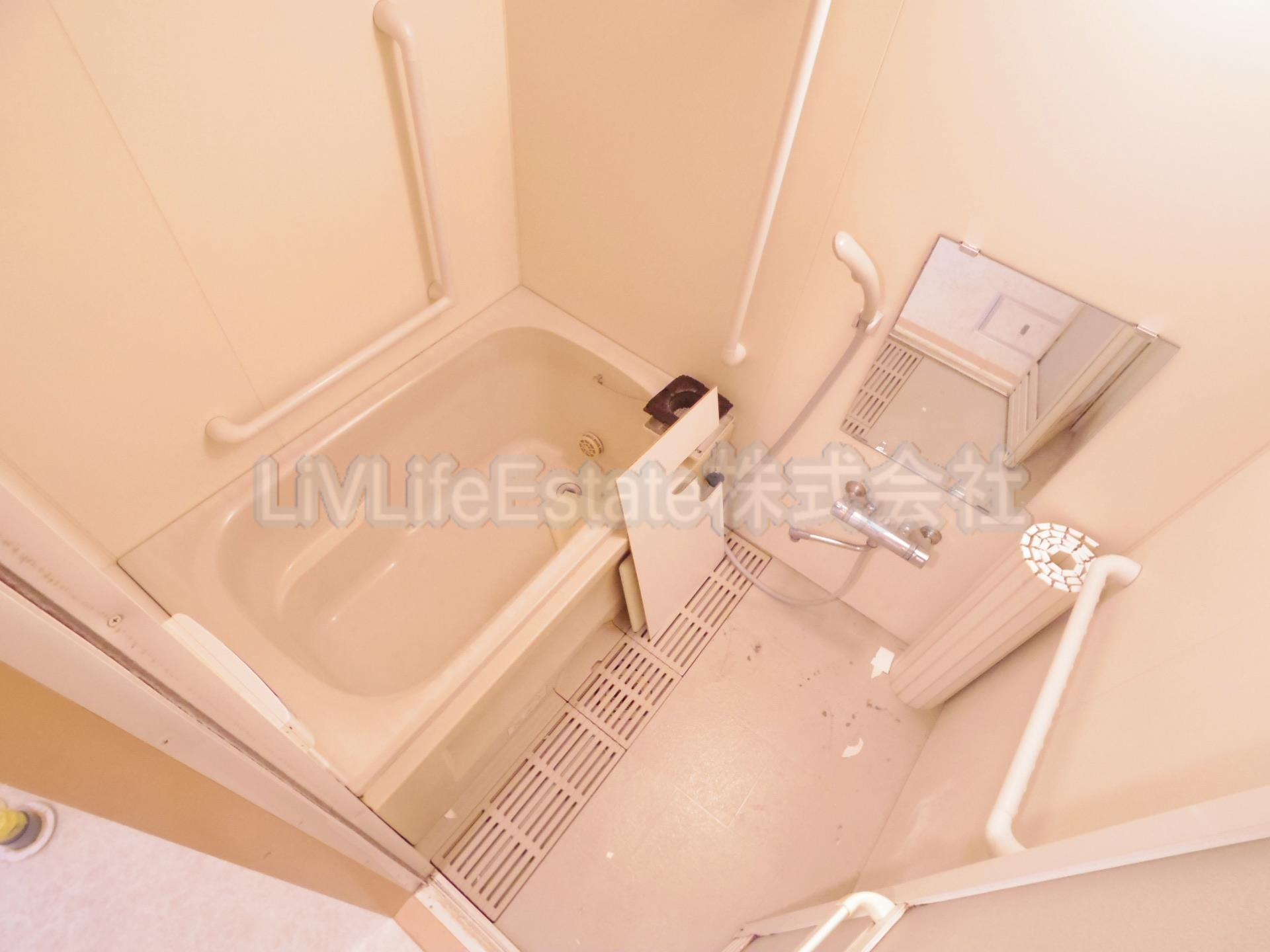 グランドール一橋学園Ⅰの浴室