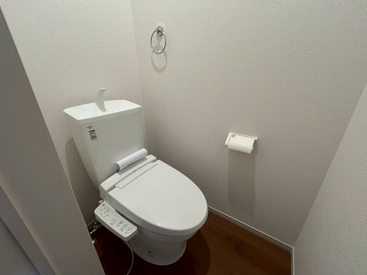 京都市西京区大原野鳥見町１期のトイレ|2階トイレ