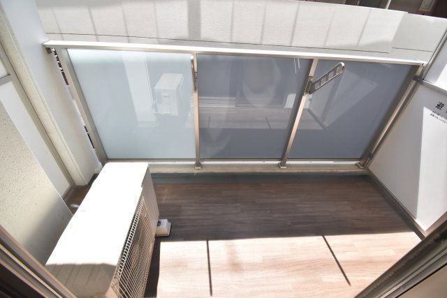 アスヴェル阿波座BLUE　EARTHのバルコニー