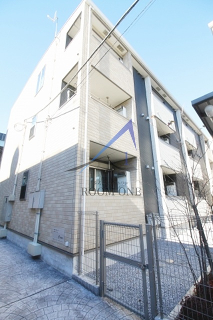 レフィナードソメイＢ棟の外観