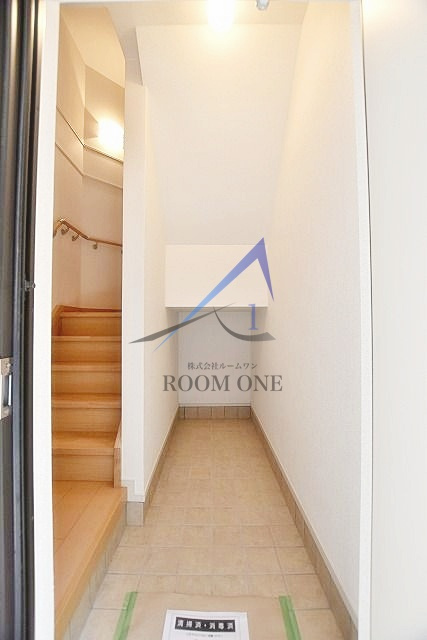 レフィナードソメイＢ棟の玄関|玄関です。