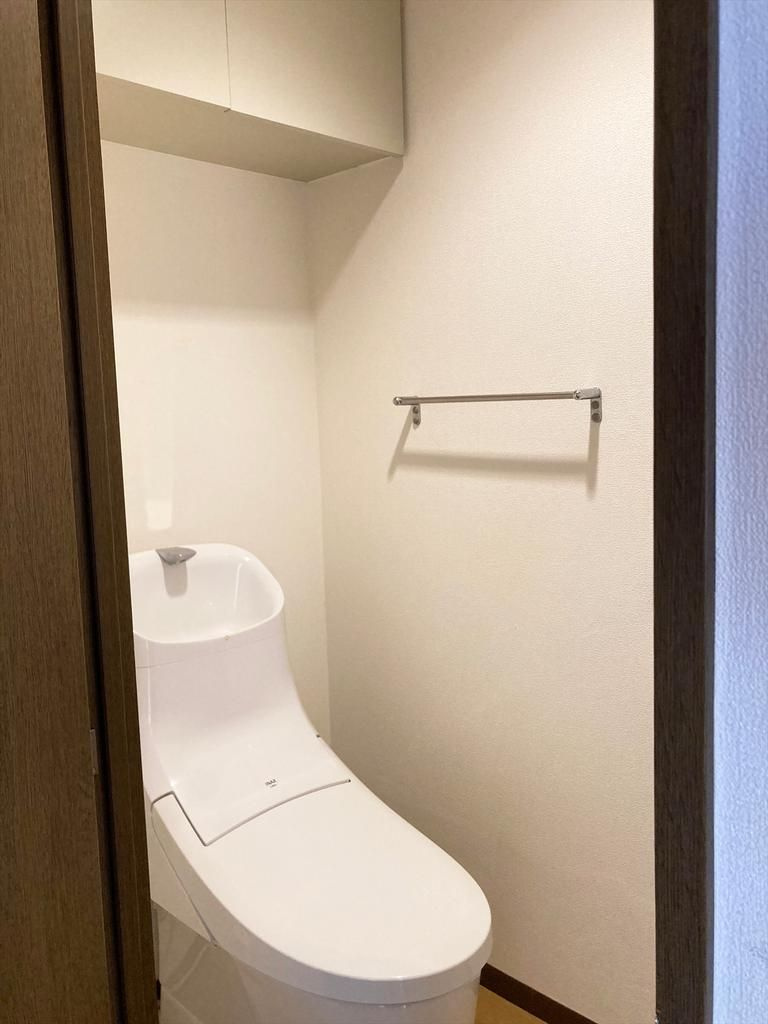 立川市一番町１丁目の中古マンションのトイレ