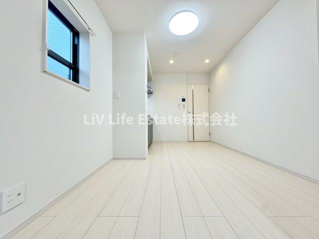 ＳＯＬＡＳＩＡ　ｒｅｓｉｄｅｎｃｅ　西東京　元イクシオ NAKAMACHI の居間・リビング