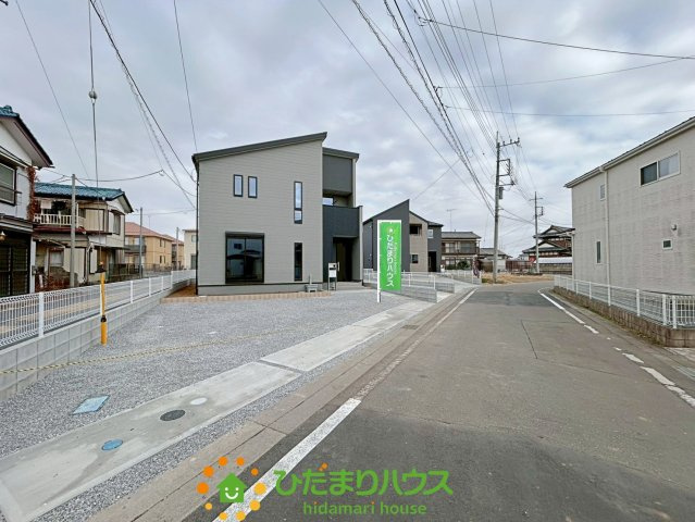 古河上辺見第10　新築一戸建て　01　リーブルガーデンの前面道路含む現地写真|2026/1/19　撮影