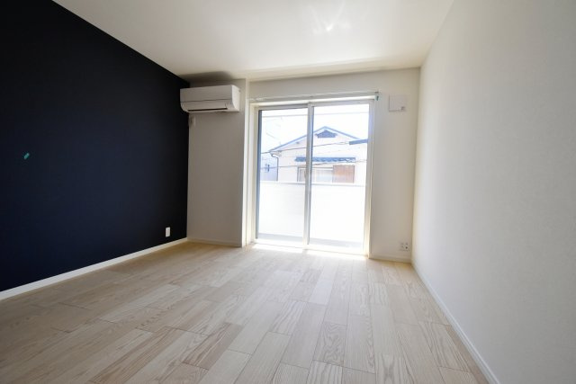 ラネージュ武庫川の居間・リビング