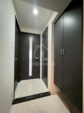 グランフルーヴの玄関|同マンション別部屋：参考写真