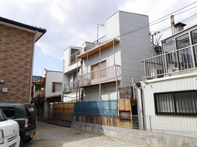 鷹匠町テラスの外観