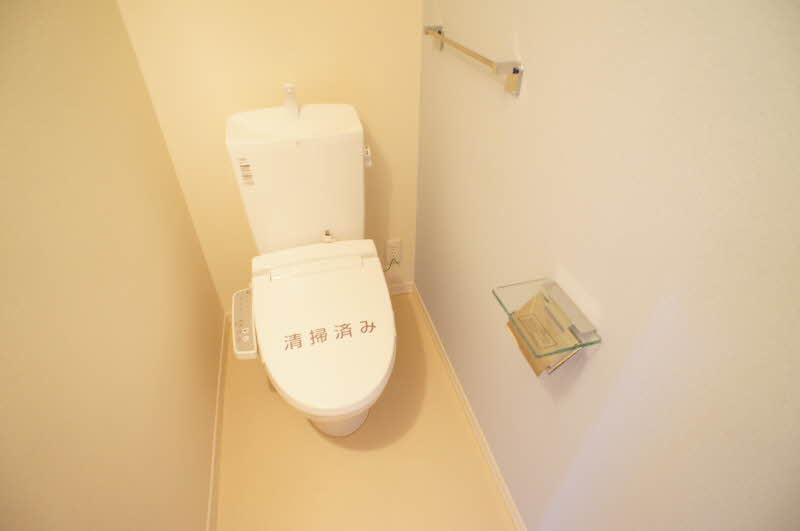 ソレイユ・ヴェルジェ Bのトイレ