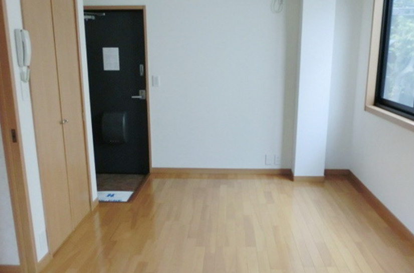 中野区南台１丁目の賃貸マンションの居間・リビング