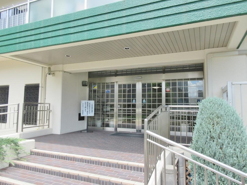 守口スカイハイツのエントランス|■物件内覧・資金計画相談・住宅ローン相談、リフォーム相談、お問合せ受付中■
※当日・翌日のご内覧、ご相談はお電話でのお問合せがスムーズです！