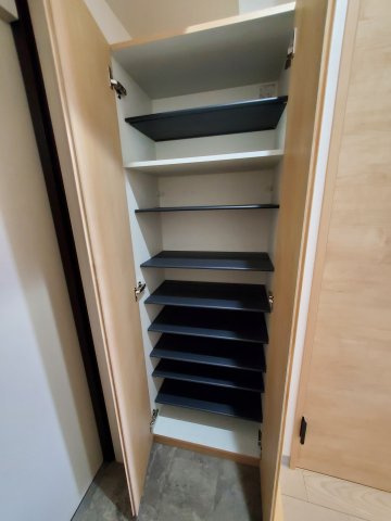 プリミエール常滑駅前の収納