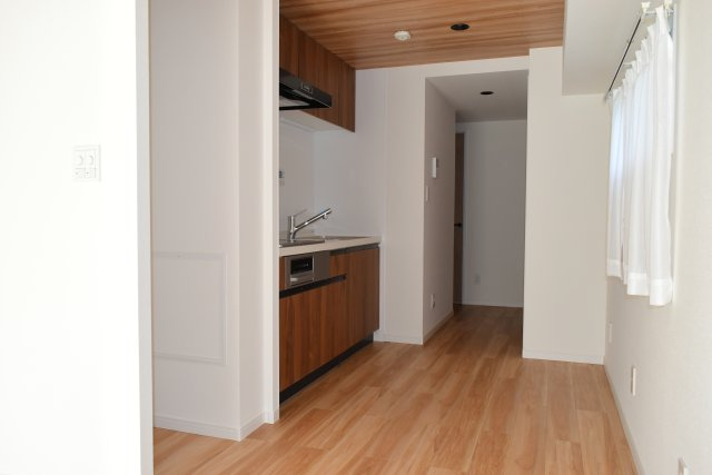 多摩市豊ヶ丘１丁目の中古マンションの居間・リビング