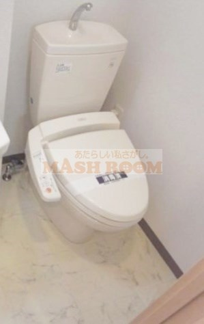 杉並区荻窪２丁目の賃貸マンションのトイレ